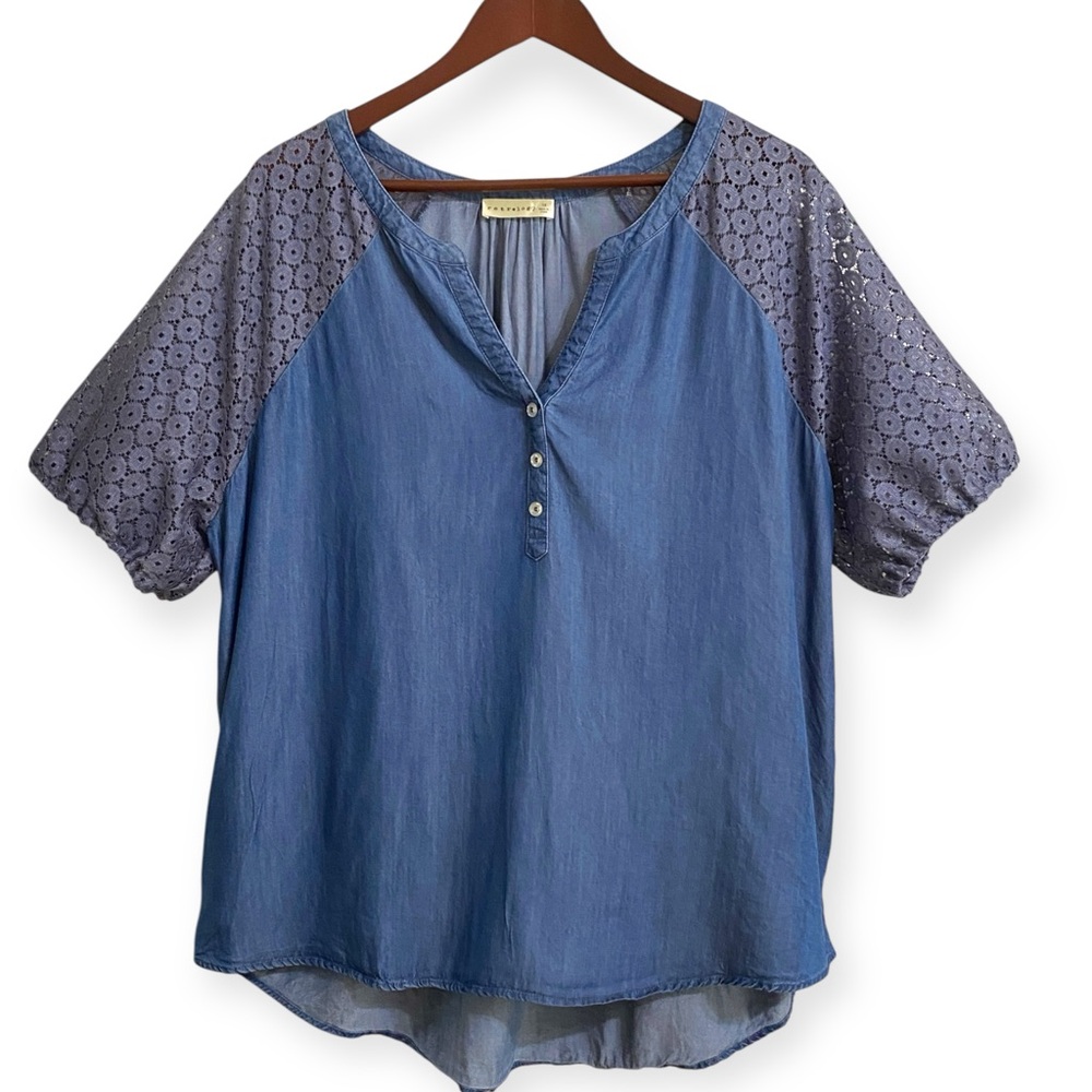 Blue Chambray Lyocell Top with Cutout Sleeves Sz 1X